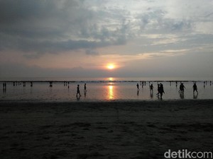 Turis China dan Australia Terbanyak Liburan ke Bali Sepanjang 2018