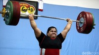Tes diikuti oleh 11 atlet yang terdiri dari enam lifter putri dan lima lifter putra.