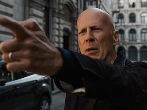 Sinopsis Film Death Wish: Mencari Asa Hidup dari Senjata Api