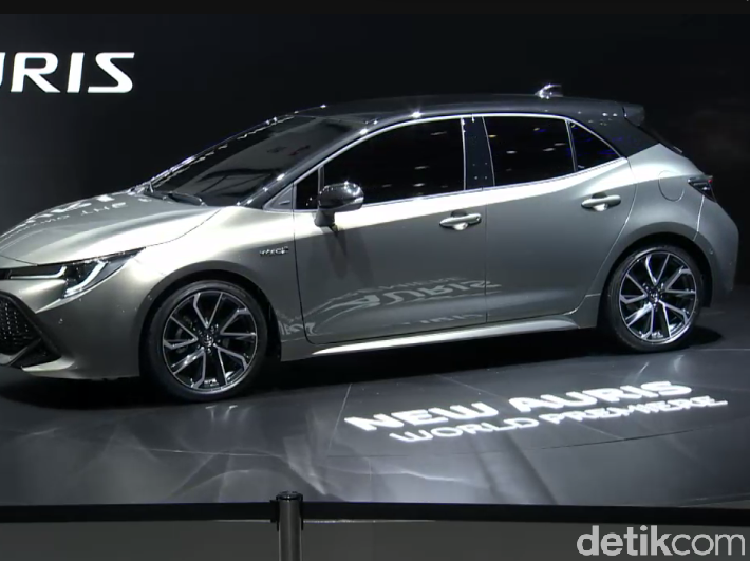 Toyota Corolla Versi Bungkuk