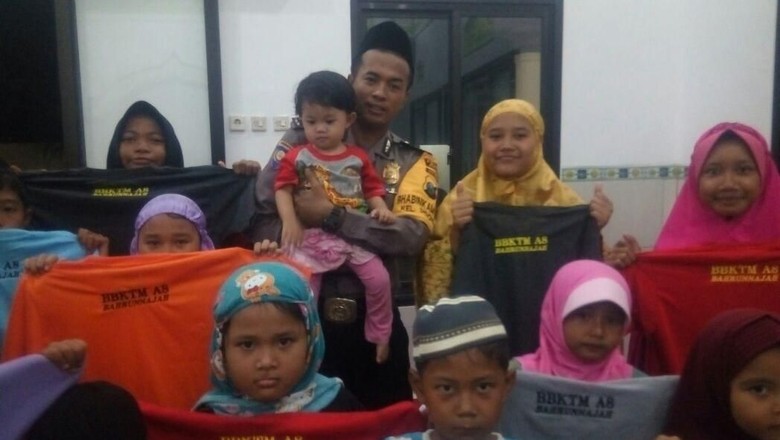 Cerita Brigadir Gatot, Polisi Plus Guru Ngaji Cerita Brigadir Gatot, Polisi Plus Guru Ngaji