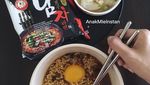 Dijamin Ngiler! Begini 10 Racikan Mie Instan a la Anak Mie Instan