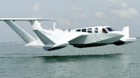 Kapal ini bisa mengudara dengan ketinggian 0,5 meter sampai 18 meter di atas permukaan air. (Wigetworks)