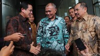 Serta yang terakhir, lanjut Agus, PPATK akan membantu KPK membuat data mengenai politically exposed person (PEP). PEP berarti orang yang mendapatkan kepercayaan untuk memiliki kewenangan publik atau orang yang tercatat sebagai anggota partai politik yang memiliki pengaruh terhadap kebijakan dan operasional partai politik.