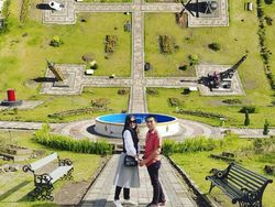 Keren Abis! Ketika Bumi Menjadi Bidang Lengkung