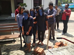 Polisi Tetapkan 3 Tersangka Baru Kasus Anak Gelonggong Ibu