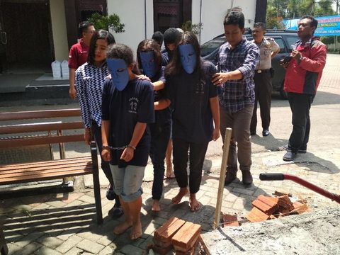 Berkas Dipisah, Ini Peran 10 Tersangka Kasus Gelonggong Ibu