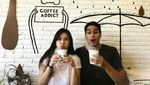 Yuk, Intip Pose Si Tampan Marcel Chandrawinata Bersama Makanan!