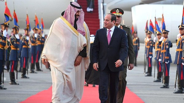 Foto: Ini yang Dilakukan Putra Mahkota Arab Saudi Saat Kunjungi Mesir