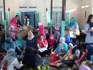 Bertemu Ibu-ibu Posyandu, Puti Beri Kiat Agar Balita Sehat