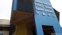 Tekka Centre terbagi dalam area pasar basah (wet market) dan pusat jajanan. Lokasinya ada di kawasan Little India yang menawarkan suasana India kental di negeri Singa. Foto: dok. detikFood