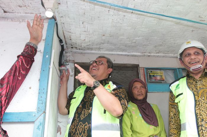 Foto: Warga di 991 Desa di Jabar sudah dapat menikmati listrik (Dok. PLN) Foto: Warga di 991 Desa di Jabar sudah dapat menikmati listrik (Dok. PLN)