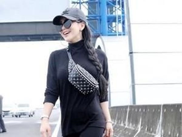 Seperti Syahrini, 7 Artis Ini Juga Diprotes karena Gaya Foto Uniknya