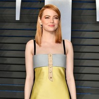 Emma Stone mengaku tidak pernah menonton film Easy A, di mana dia yang jadi bintang utamanya. Aku belum pernah menontonnya. Tidak, aku pernah lihat (tapi cuma) beberapa adegan. Siapa sih yang mau nonton diri sendiri selama itu? kata Emma, seperti dikutip dari People. Foto: Getty Images