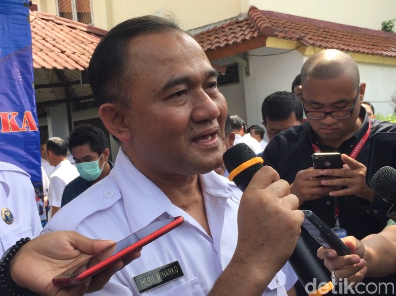Kepala BNN Serukan Perang Lawan Narkoba Kepala BNN Serukan Perang Lawan Narkoba