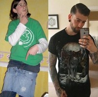 Lihat pria ini saat usia 14, baju kebesaran dan rambut gondrong. Tapi ketika usia 26 penampilannya yang cupu berubah jadi ganteng dengan rambut rapi, brewok dan tato.  Foto: dok. Reddit