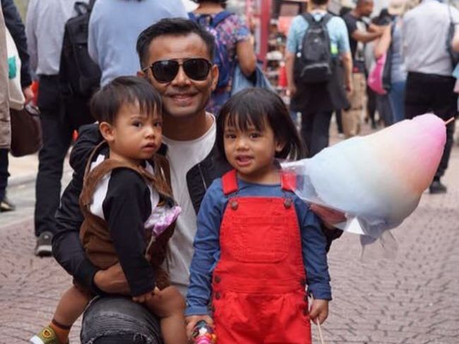 Foto-foto Judika dan Kedua Buah Hatinya yang Lucu