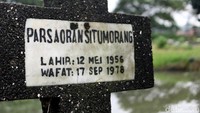 Berbagai macam ikan ada di sini, mulai dari sepat, gabus, cupang hingga lele.