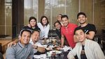 Serunya! 10 Momen Ketika Darius Menikmati Makan Bersama Keluarga