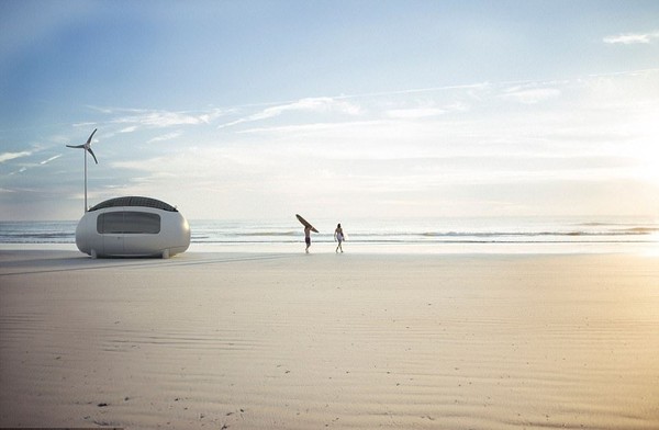 Bisa juga di pinggir pantai. Rumah ini dilengkapi dengan panel tenaga surya dan juga kincir angin untuk memproduksi listrik sendiri. (The Ecocapsule) Bisa juga di pinggir pantai. Rumah ini dilengkapi dengan panel tenaga surya dan juga kincir angin untuk memproduksi listrik sendiri. (The Ecocapsule)