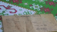 Surat bukti Nyandang ikut patungan membeli pesawat pertama Indonesia. 