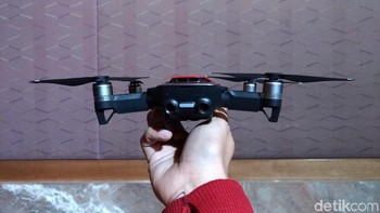 Selain itu drone ini juga bisa merekam video slow-motion Full HD 1080 piksel di 120 fps. (Foto: detikINET/Moch Prima Fauzi)
