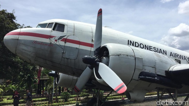 Bukan Bung Karno, Ini Penggagas Urunan Beli Pesawat Dacota RI-001 Bukan Bung Karno, Ini Penggagas Urunan Beli Pesawat Dacota RI-001
