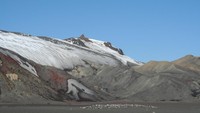 Wajahnya cantik, tapi ternyata adalah salah satu gunung berapi aktif di dunia hingga kini.  (Thinsktock)