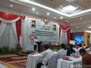 Gubernur dan Bupati se-Jatim Berkomitmen Antikorupsi, KPK Jadi Saksi