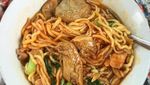 Enaknya Siang Ini Menikmati 10 Racikan Mie Ayam Kampung Kesukaan Netizen