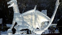 Kalau yang ini ada ice carving bentuk naga. Wah butuh waktu berapa lama ya untuk memahatnya? Foto: Istimewa