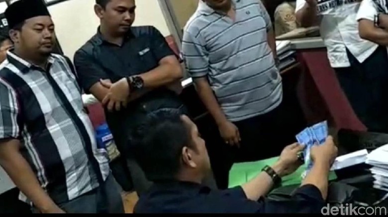 Polisi: Intel Kejaksaan Gadungan yang Ditangkap Residivis Penipuan Polisi: Intel Kejaksaan Gadungan yang Ditangkap Residivis Penipuan