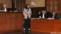 Rita Widyasari tiba di ruang sidang Pengadilan Tipikor, Jakarta, Rabu (7/3/2018).