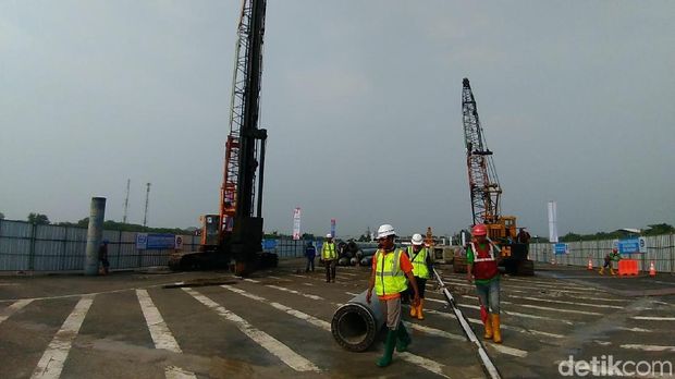 Proyek flyover terminal Teluk Lamong