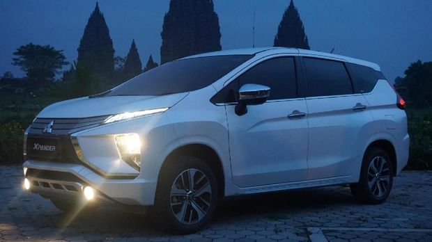 EMB-Perbandingan Fitur Lampu Avanza 2019 Vs Xpander