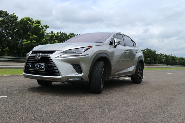 Rasakan SUV Mewah dari Jepang yang Berjiwa Muda