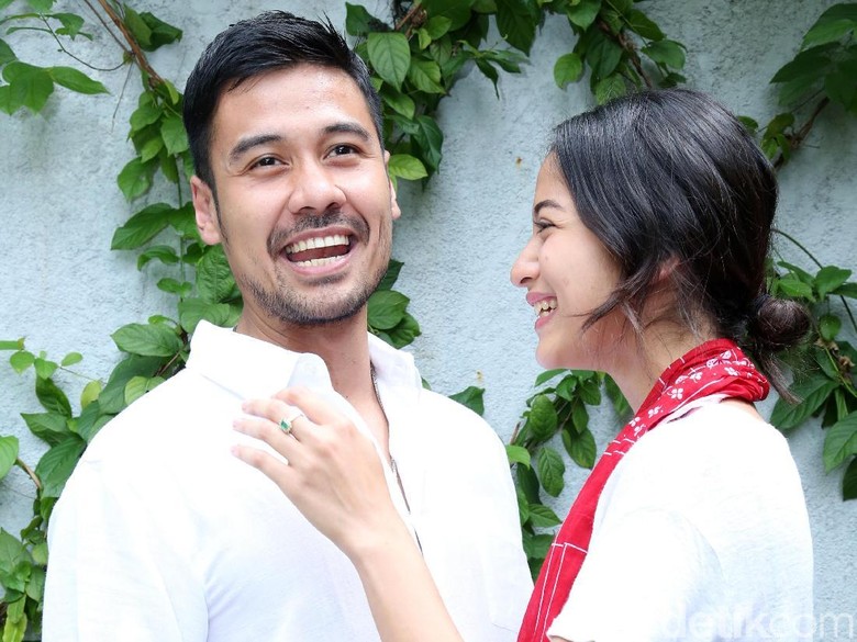 Kini Tidur Berdua, Chicco Jerikho Speechless Bangun Lihat Putri Marino Kini Tidur Berdua, Chicco Jerikho Speechless Bangun Lihat Putri Marino