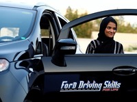 Wanita Arab Saudi Hari Ini Dibolehkan Nyetir Sendiri