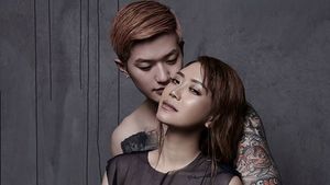 Intip Foto Maternity Lee Jeong Hoon dan Monique Octaviani