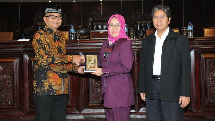 Cegah Korupsi dengan Mengamalkan Pancasila dalam Keseharian