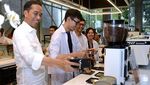 Begini Gaya 10 Politisi Indonesia Saat Ngopi, Siapa yang Paling Keren Ya?