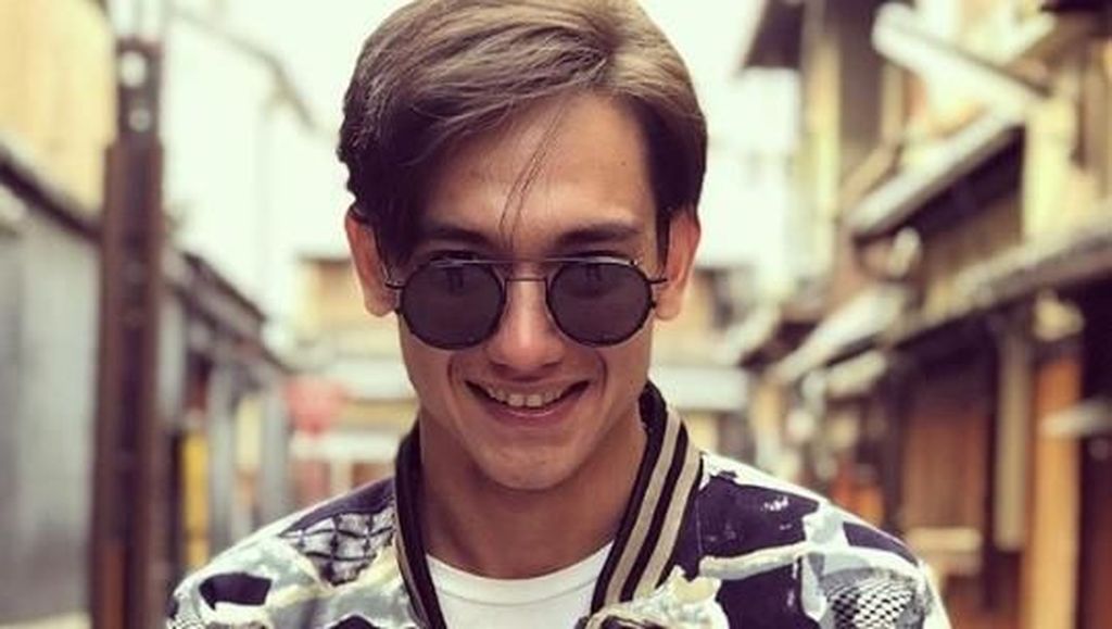 Adipati Dolken dan Chelsea Islan akan Main Film Sang Haloban