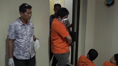 Foto: Anak Kepala Badan Narkotika Maros Digelandang karena Pakai Sabu