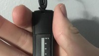 Ingin tahu berapa kapasitas terpakai di flashdrive ini? Tidak perlu colok dulu, lihat saja di badannya. Istimewa/Boredpanda.