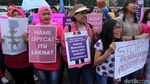 Peringati Hari Perempuan, Massa Demo DPR