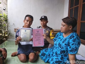 Ini Aris, Penyandang Disabilitas yang Ingin Memiliki Kursi Roda