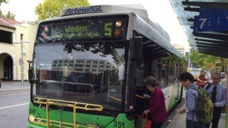 Lecehkan Gadis yang Ditemui di Halte Bus, Pria Canberra Dibui 7 Tahun Lecehkan Gadis yang Ditemui di Halte Bus, Pria Canberra Dibui 7 Tahun