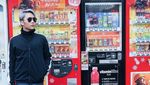 10 Foto Keseruan Rangga Mantan Personil SMASH Saat Nikmati Kopi dan Makan Enak