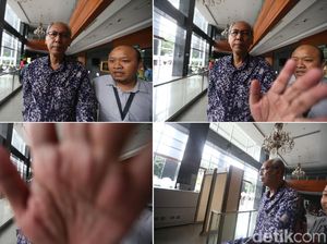 Momen Dokter Bimanesh Halangi Kamera Jurnalis