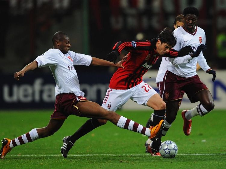 Melihat Kembali Kemenangan Arsenal di San Siro 10 Tahun Silam